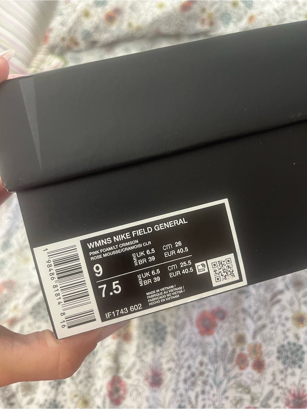 NEW Nike Pink and Coral Suede Women's Sneakers - Picture 13 of 16